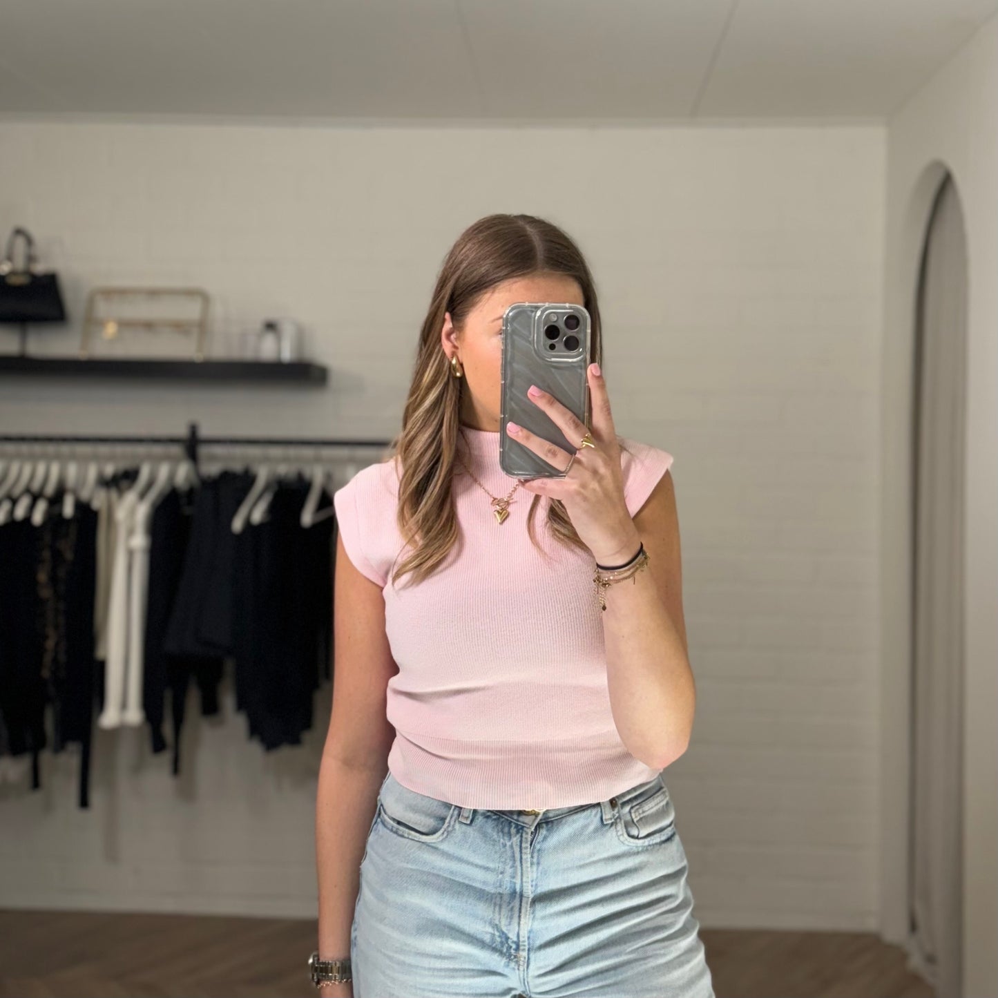 Top june | roze