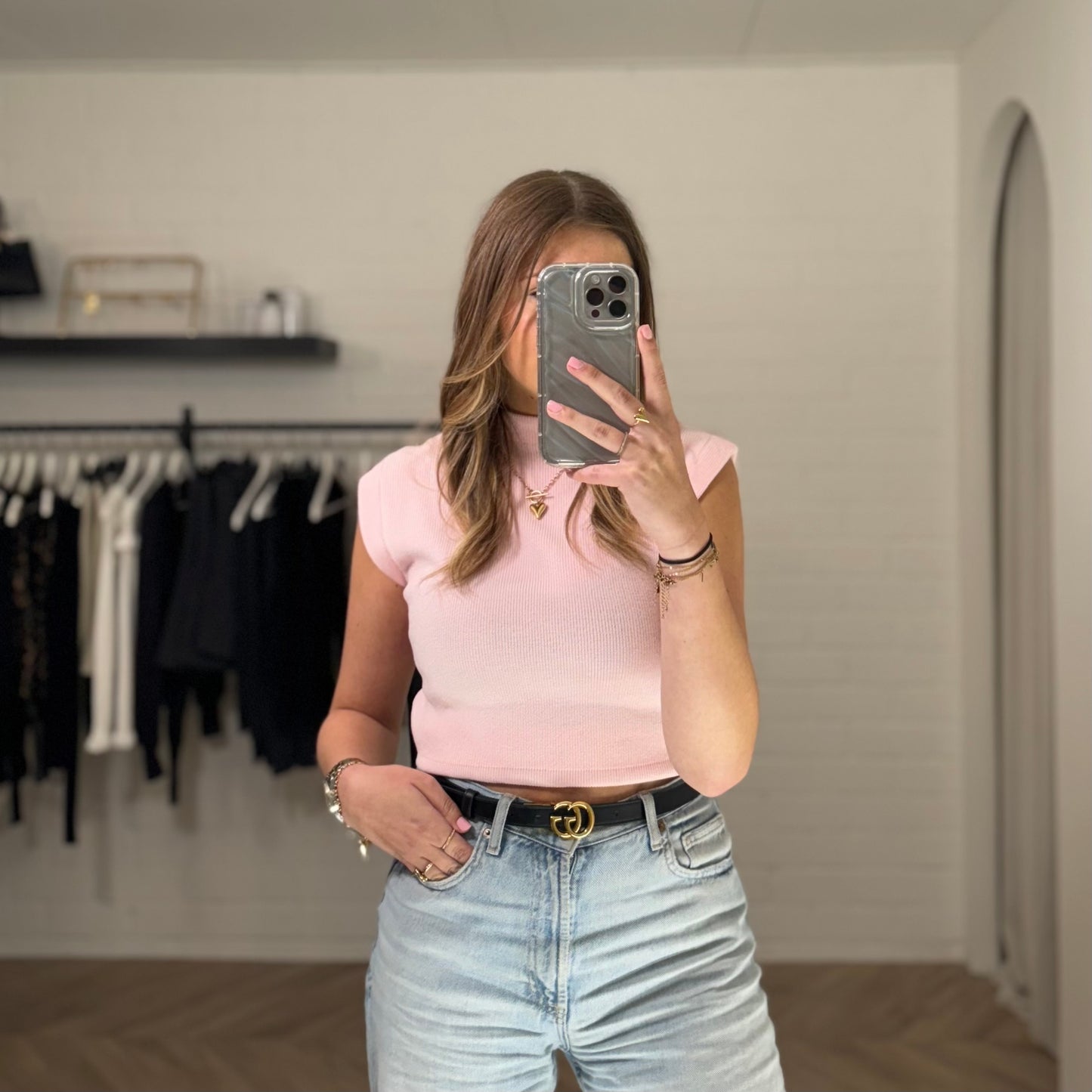 Top june | roze